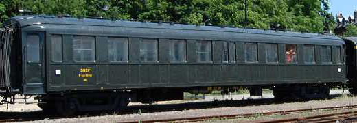 Voiture 2e classe Dyle et Bacalan d'origine PLM B11 n°54763