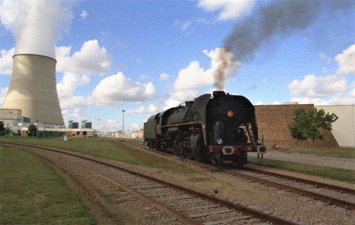 141R840 - Centrale Belleville sur Loire - 30 septembre 2000 - photo Pascal Bouché