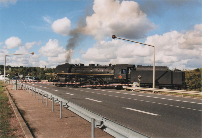 141R840 - Neuvy sur Loire - 30 septembre 2000 - photo Pascal Bouché