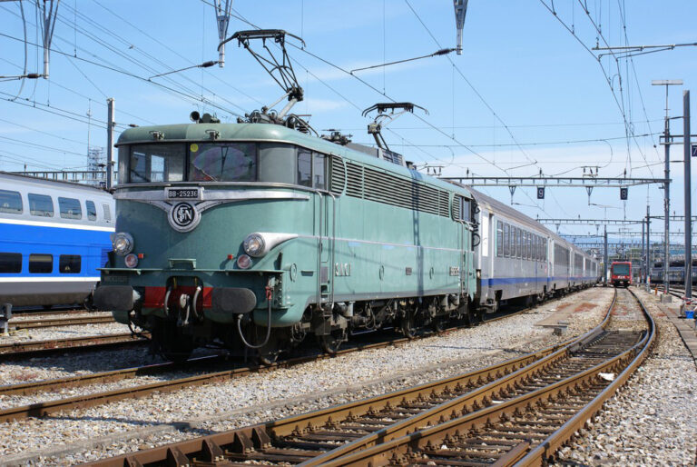 Locomotive électrique BB 25236 - AAATV CVL